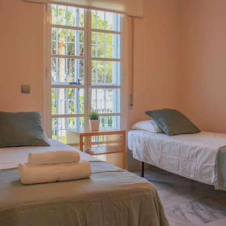 Holiday home Fantastica Adosada En Estepona